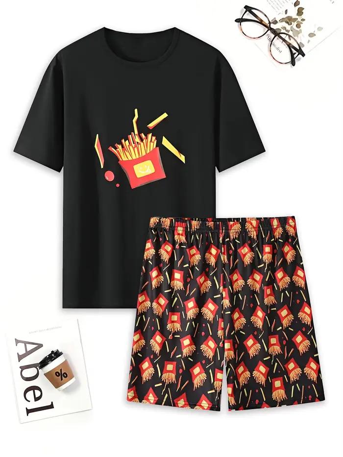 Un ensemble de pyjamas décontractés imprimés avec des motifs de frites, comprenant un short et un t-
