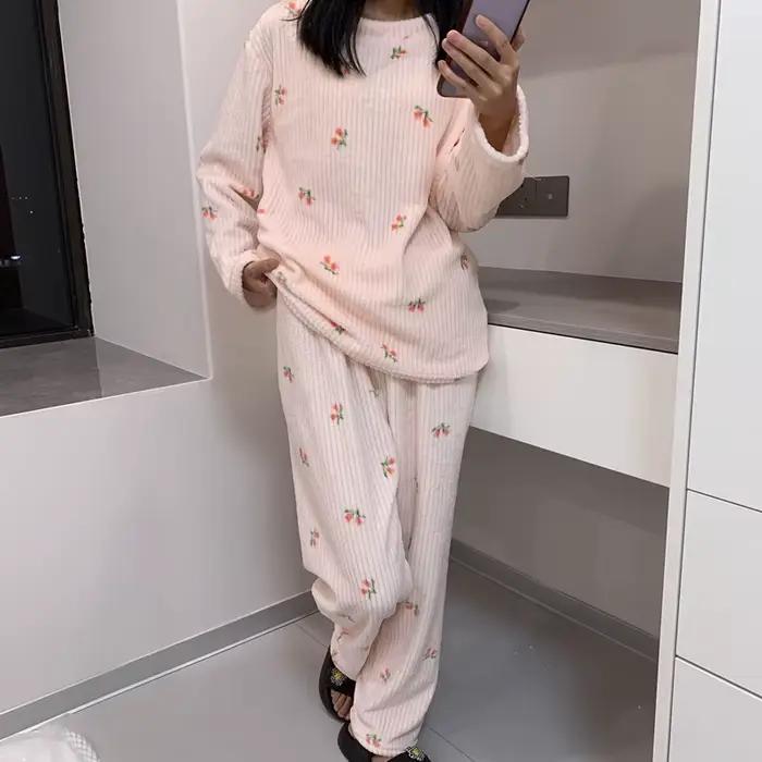 Pyjama chaud d'automne et d'hiver pour femmes, vêtements de maison, costume pour filles, étudiantes,