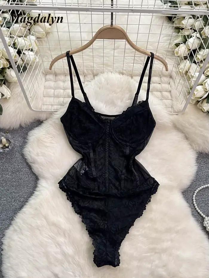 Magdalyn-Combinaison en maille florale pour femme, barboteuse à bretelles, une pièce, sexy, vintage