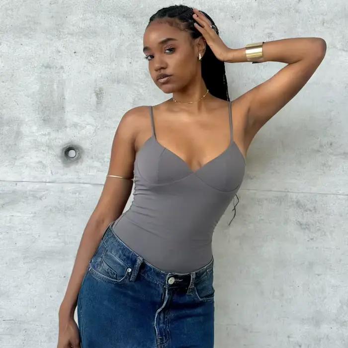 Hauts pour femmes : Bustier, Corset, Crop Top, Slip Top, Bodycon, Dos nu, Sexy, Nouveauté 2026, Marr