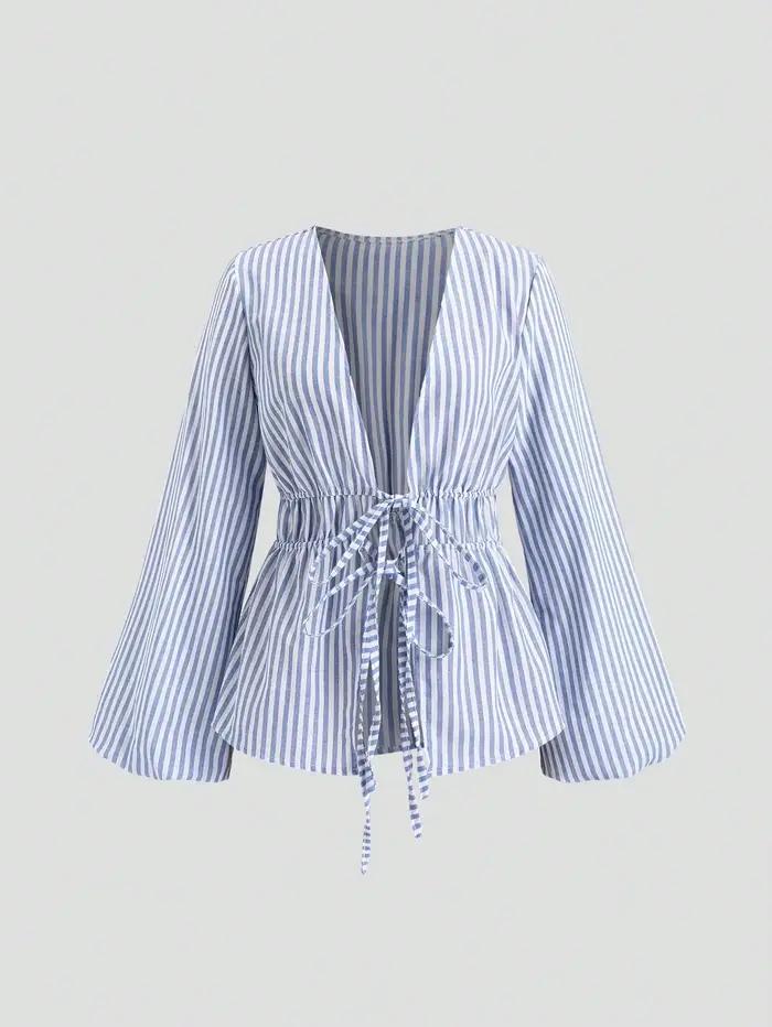 Chemise à manches bouffantes avec nœud à nouer rayé