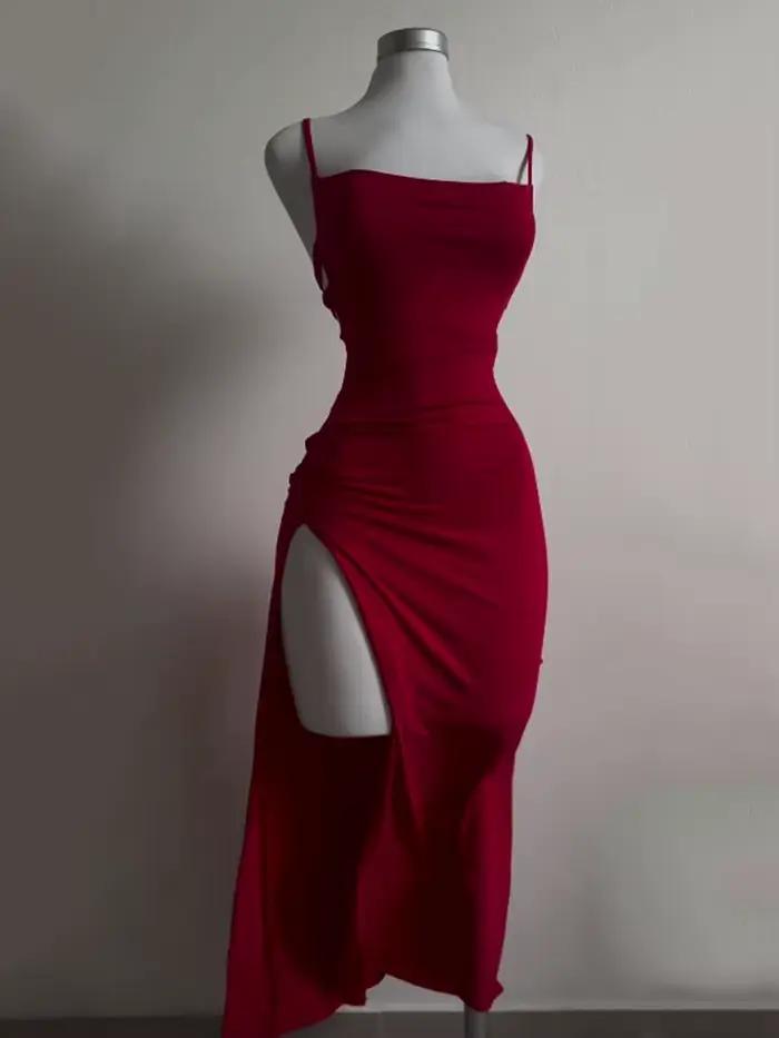 Robe d'été explosive, nouvelle collection 20224, haute sensibilité, bretelles licou, sac Spice Girl,