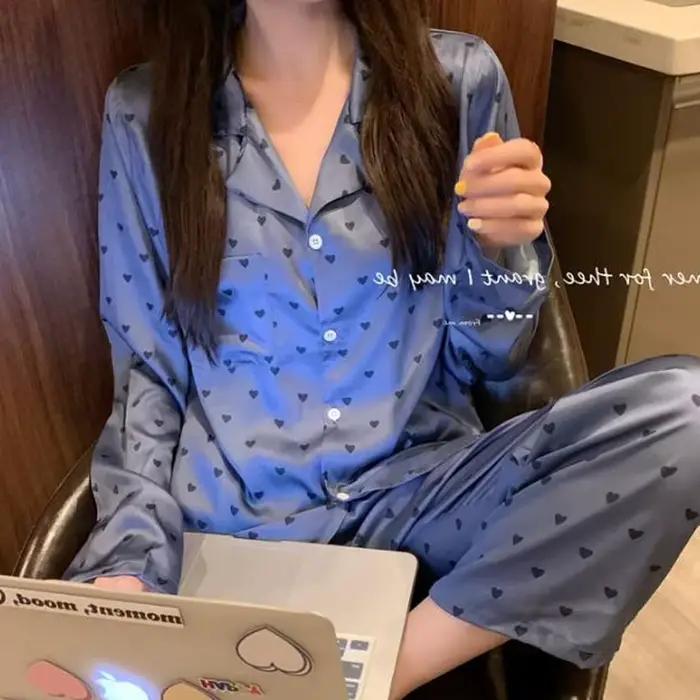Pyjama à manches longues pour femme, vêtement de maison en soie glacée, nouvelle collection printemp