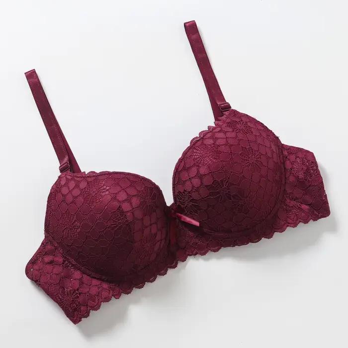 Soutien-gorge à armatures en dentelle sexy pour femme Soutien-gorge plongeant légèrement rembourré C