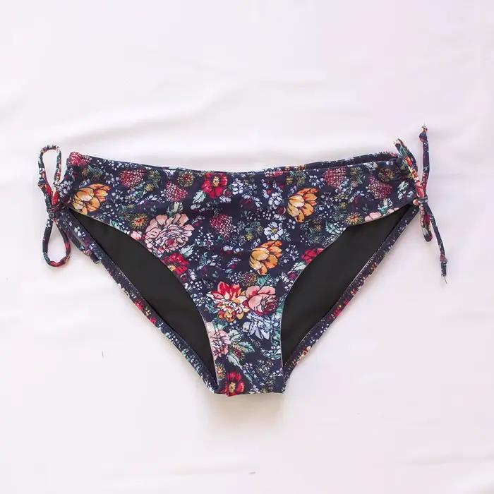 Bandage Floral Bikini de base Tanga Bikinis brésiliens femmes bas 2025 Sexy maillot de bain femmes b