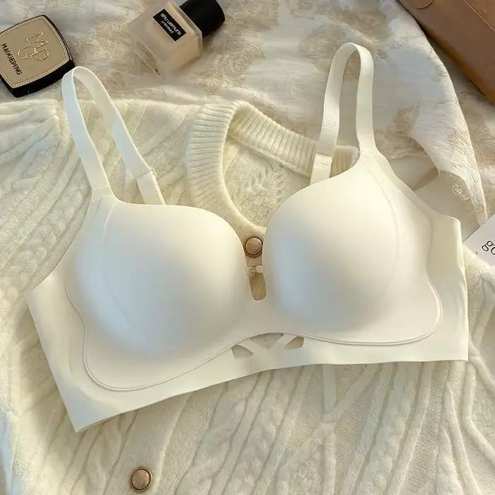 Soutiens-gorge push-up pour petites poitrines, soutien-gorge invisible couleur chair à décolleté plo
