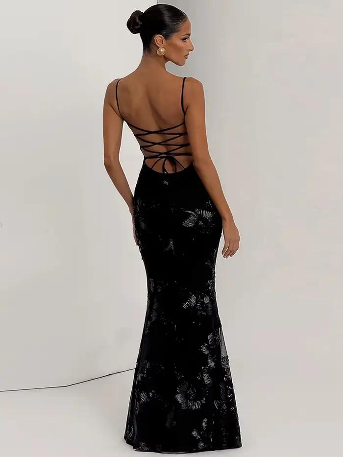 Nibber Élégant Fleur Broderie Maxi Robe Femmes Col Bas Croix Bandage Dos Nu D'été Rue Tendance Skinn