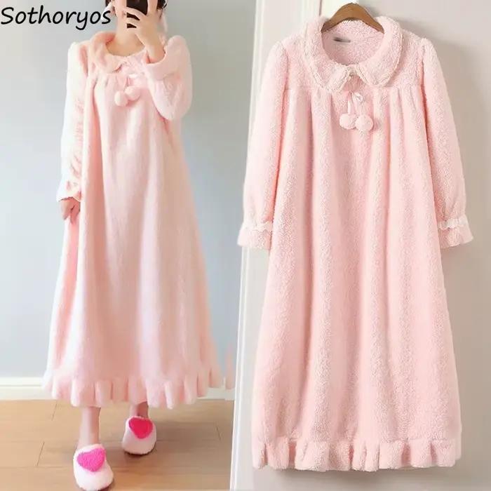 Chemise de nuit en velours pour femmes, chemise de nuit longue adt, chemise de nuit baggy, monochromatique, douce, belle, élégante, sourire, optique, chaud, hiver