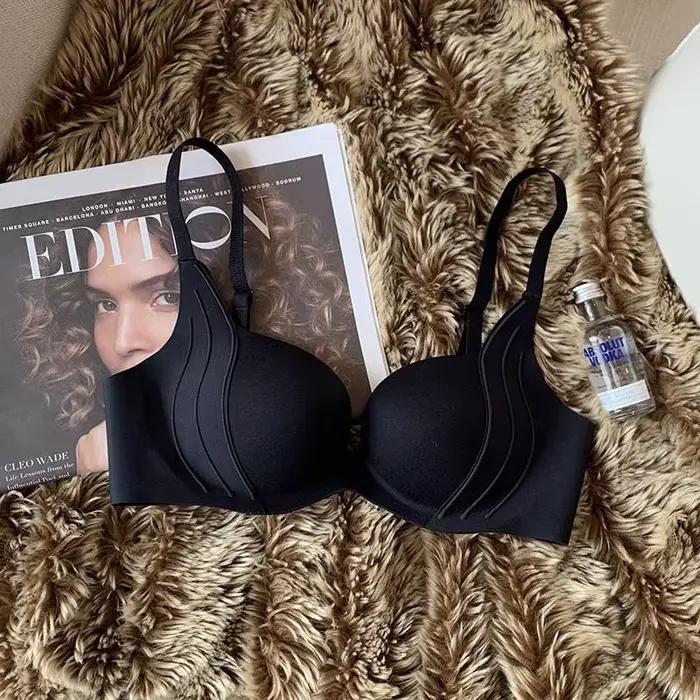 Soutien-gorge anti-gravité sans couture pour poitrine petite, soutien-gorge push-up rembourré avec soutien latéral, sans interstice pour rehausser et améliorer le décolleté et prévenir