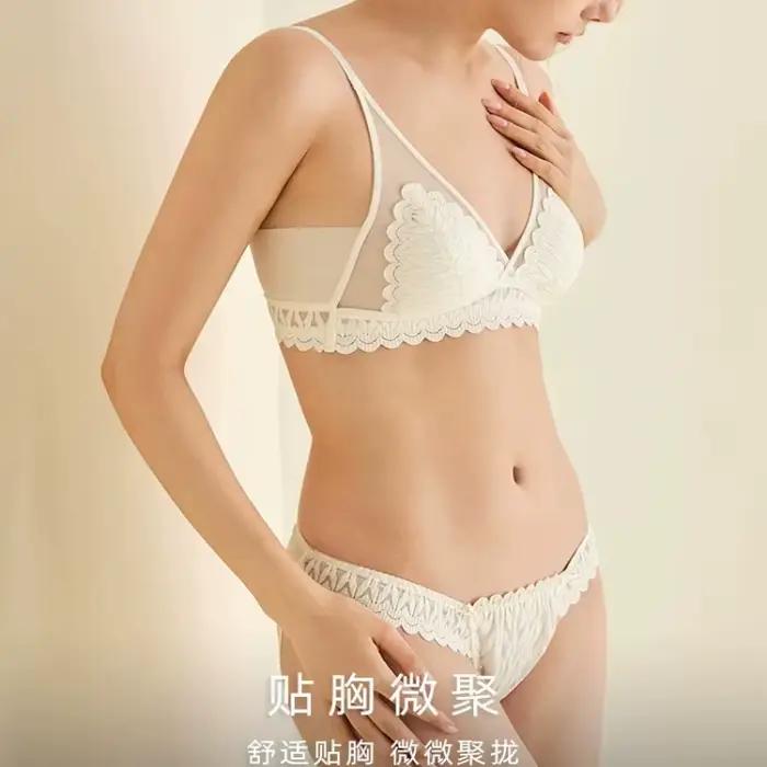 Ensemble de soutien-gorge triangle en dentelle style français pour femme, sans armatures, léger, push-up, avec soutien latéral et bretelles lisses