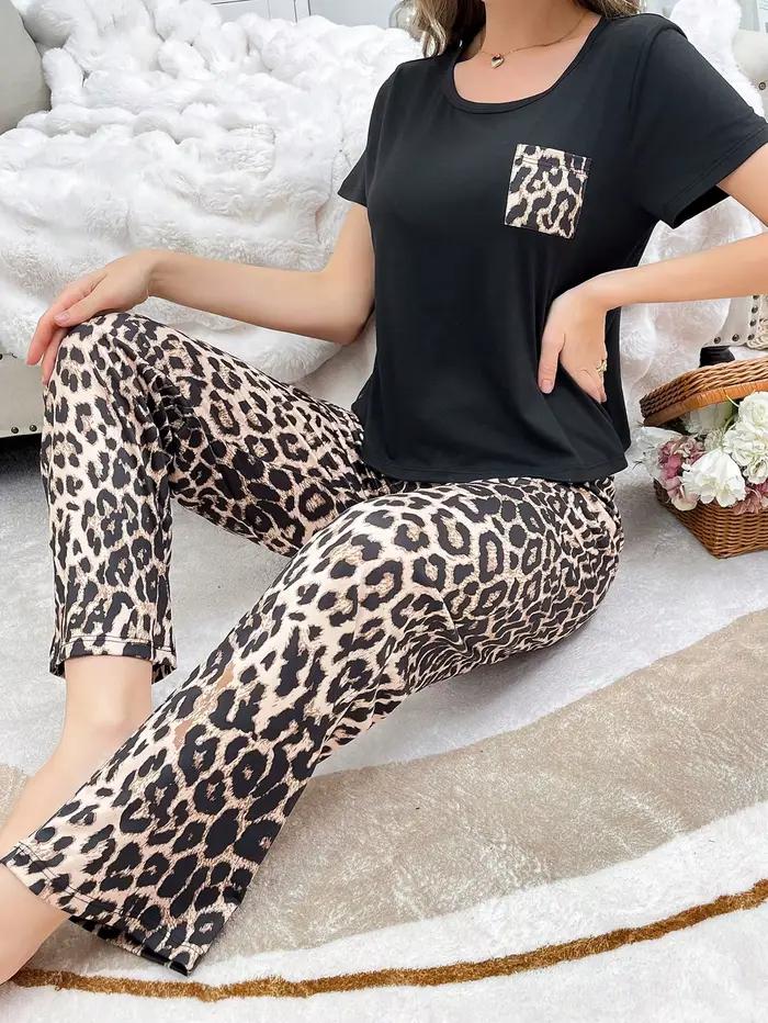 Ensemble pyjama pour femme avec imprimé léopard, confortable avec poches, haut à manches courtes et pantalon long, peut être porté à l'extérieur comme vêtements de détente