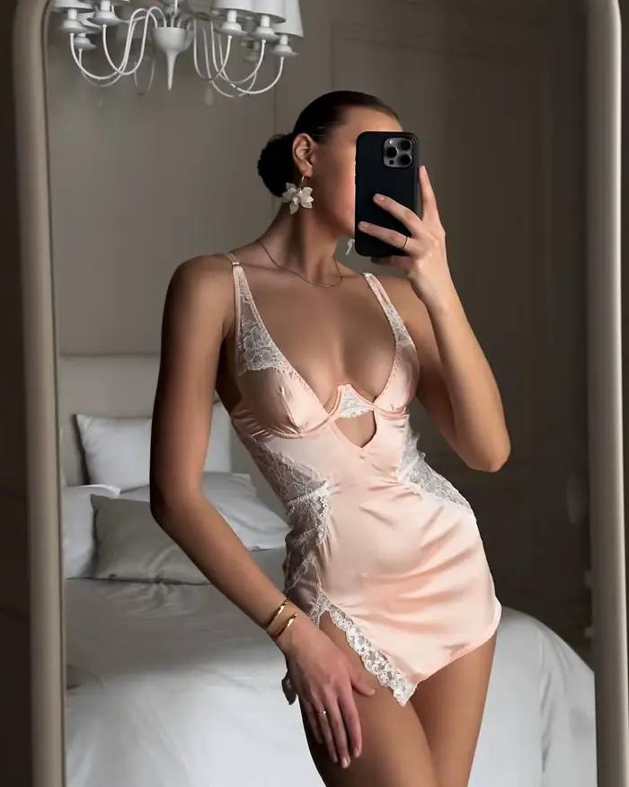 Ellolace Sexy hluboký výstřih saténové šaty Spodní prádlo