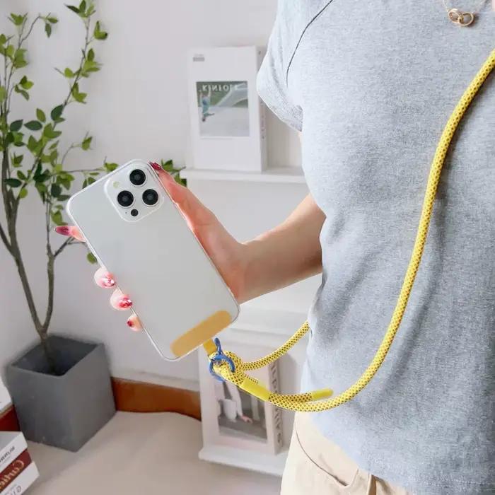 Longue lanière réglable colorée couleur bonbon, pour téléphone portable, sangle Anti-perte, corde de suspension, collier universel