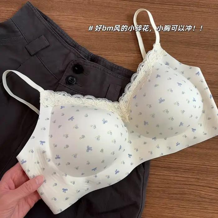 Lingerie française à imprimé floral pour femmes, petits seins, bords en dentelle douce, respirante et jantes pour filles