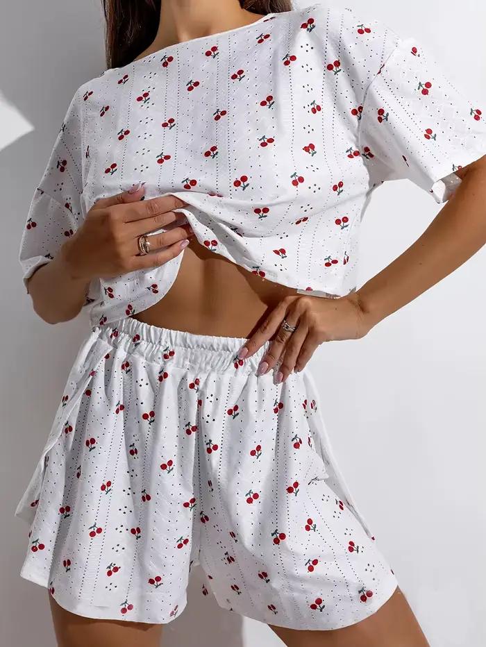Ensemble pyjama deux pièces pour femmes, motif cœur, vêtements de détente, haut ample à manches courtes avec short à taille élastique, vêtements de maison respirants