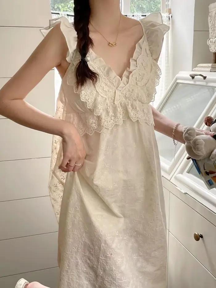 Robe de nuit Sweet Princess pour femme, en dentelle, mignonne, à bretelles, pour l'été, à porter à l'extérieur