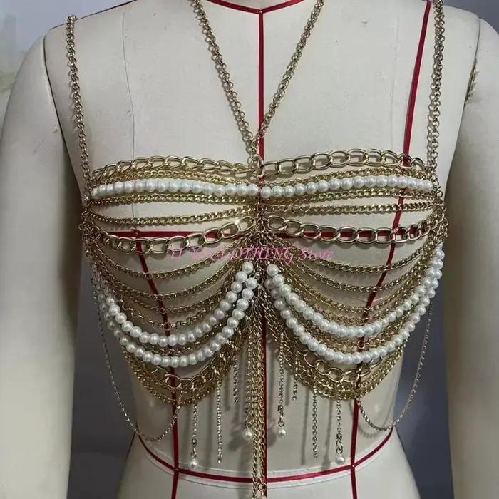 Camisole superposée élégante avec détails de perles d'imitation, haut court à la mode, chaîne de corps, Bandeau pour tenue décontractée et de fête