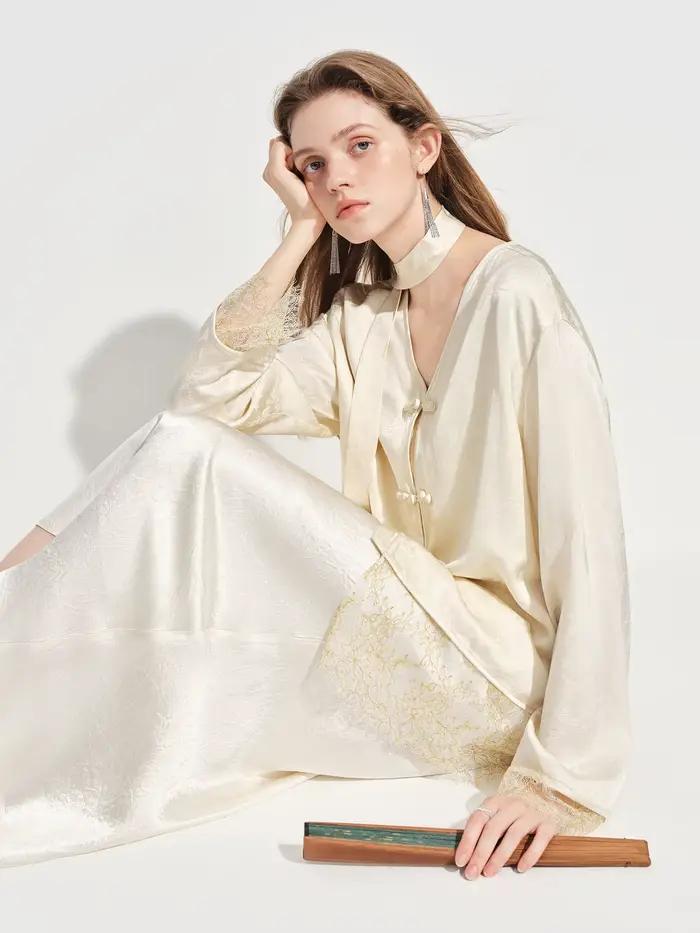 FSLE Nouvelle Blouse Femme en Satin Jacquard d'inspiration chinoise, Col en V, Fermeture à Boutons,