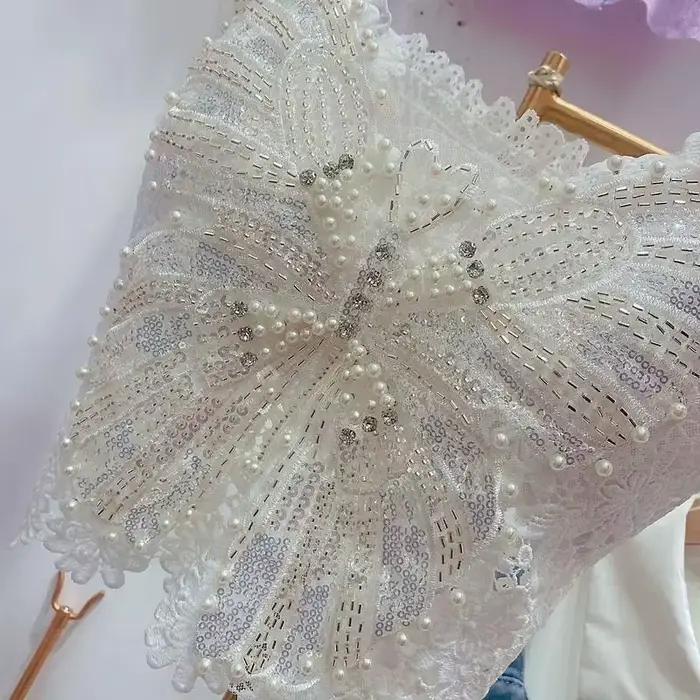 Femmes vêtements lourd perles débardeur fleuri Sexy culture hauts Ropa Mujer dentelle papillon haut