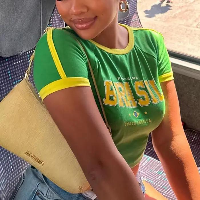 2024 Rétro Rue Esthétique Bébé T-shirt Femmes Vert Brésil Lettres Imprimé Récolte Hauts Décontracté