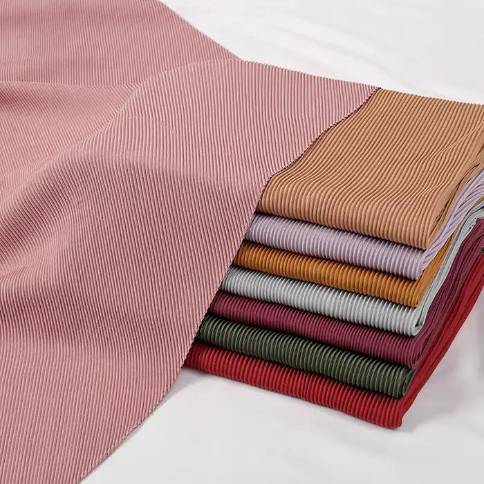 Écharpe carrée plissée solide pour femmes, hijab musulman, écharpe injsauna en satin, enveloppes isl