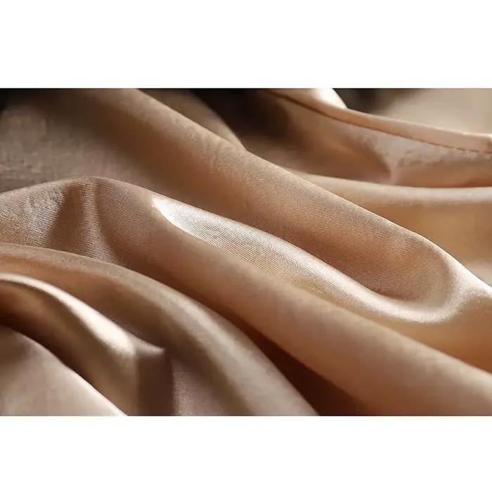 Sexy dentelle Spaghetti sangle haut femmes licou col en V basique Cami sans manches Satin soie débar