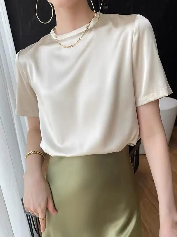 Soie Satin manches courtes t-shirts Style coréen Slip femme vêtements d'été élégant noir marron haut