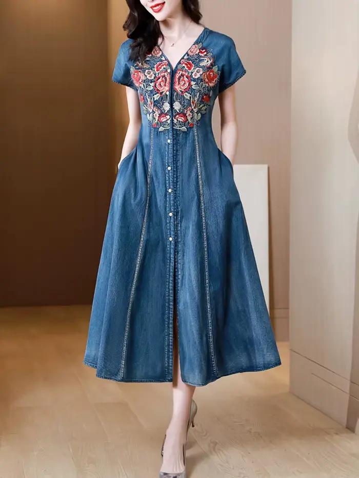 TIYIHAILEY Robe d'été en jean pour femme, longueur mi-mollet, manches courtes, broderie, col en V, s