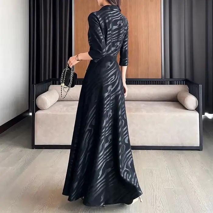 Robe noire amincissante à manches longues pour femmes, robe rayée, tempérament haut de gamme, mère d