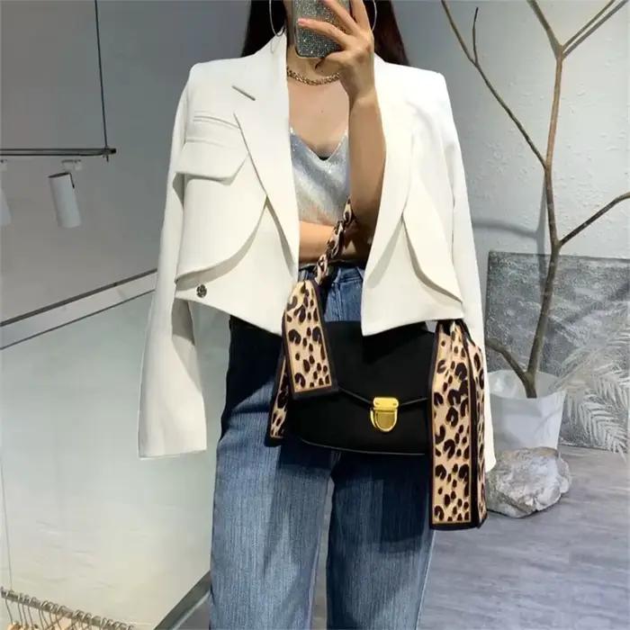Court Petit Costume Veste Dame 2023 Printemps Automne Nouveau Style Occidental Veste de Costume Blaz