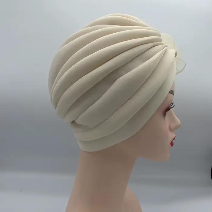 Chapeaux turban de fleurs de plumes pour femmes, écharpe de sauna musulmane, bonnet femme, prêt à po