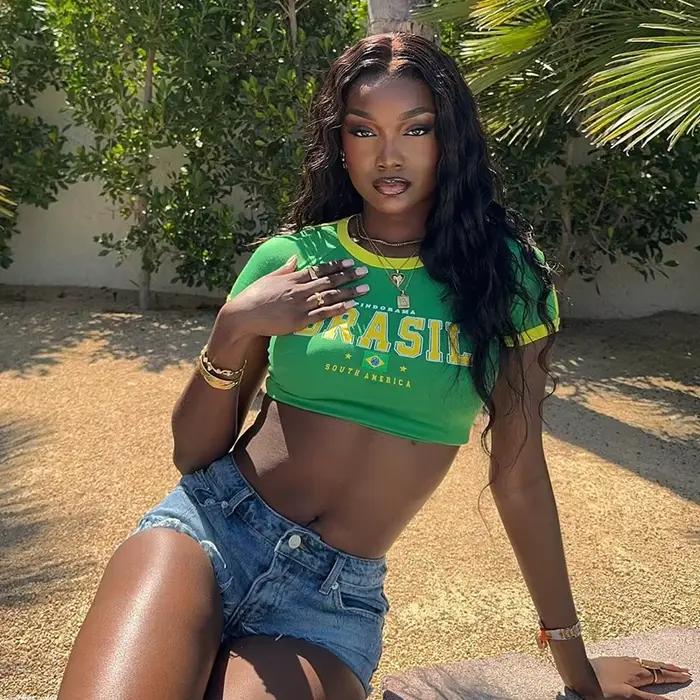 2024 Rétro Rue Esthétique Bébé T-shirt Femmes Vert Brésil Lettres Imprimé Récolte Hauts Décontracté