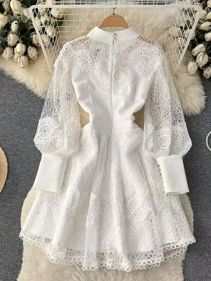 Robe blanche en dentelle ajourée pour femmes, Vintage, broderie de fleurs, col montant, manches long