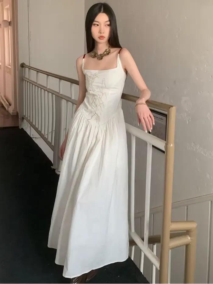 Robes de broderie élégantes pour femmes, Streetwear attrayant, Style chinois, Vacances populaires, L