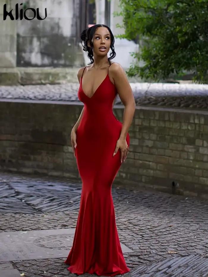 Kliou-Robe maxi à bretelles spaghetti brillantes pour femmes, monochromatique, sexy, dos nu, ruché,