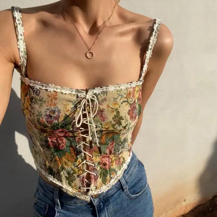 Mignon Vintage Floral Jacquard Corset broderie haut bustier rétro arête de poisson à lacets Corset Renaissance Korset Camisole gilet