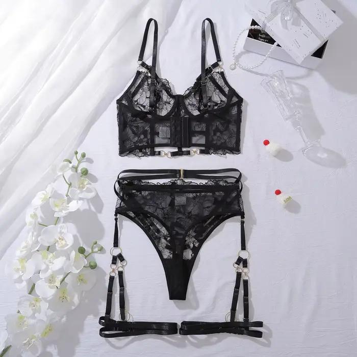 Dames intime luxe brodé fleur Sexy 4 pièces ensemble haut érotique coupe ajustée façonnage femmes ensemble de sous-vêtements transparents