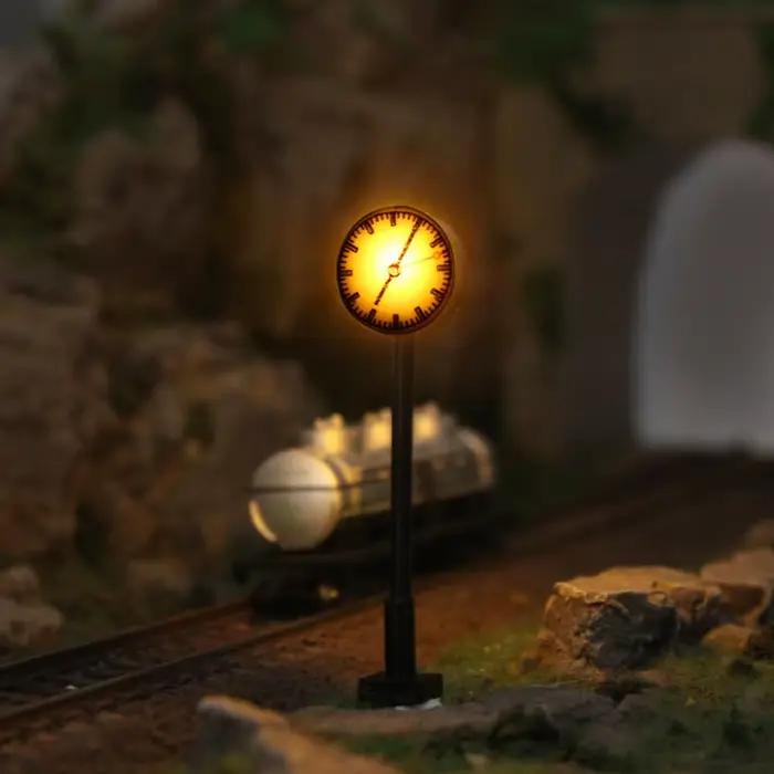 LQS62N 3 pièces Lumières pour maquette ferroviaire échelle N 1:160 Lampe de plateforme horloge 5,4 cm pour aménagement de gare NOUVEAU LQS62N