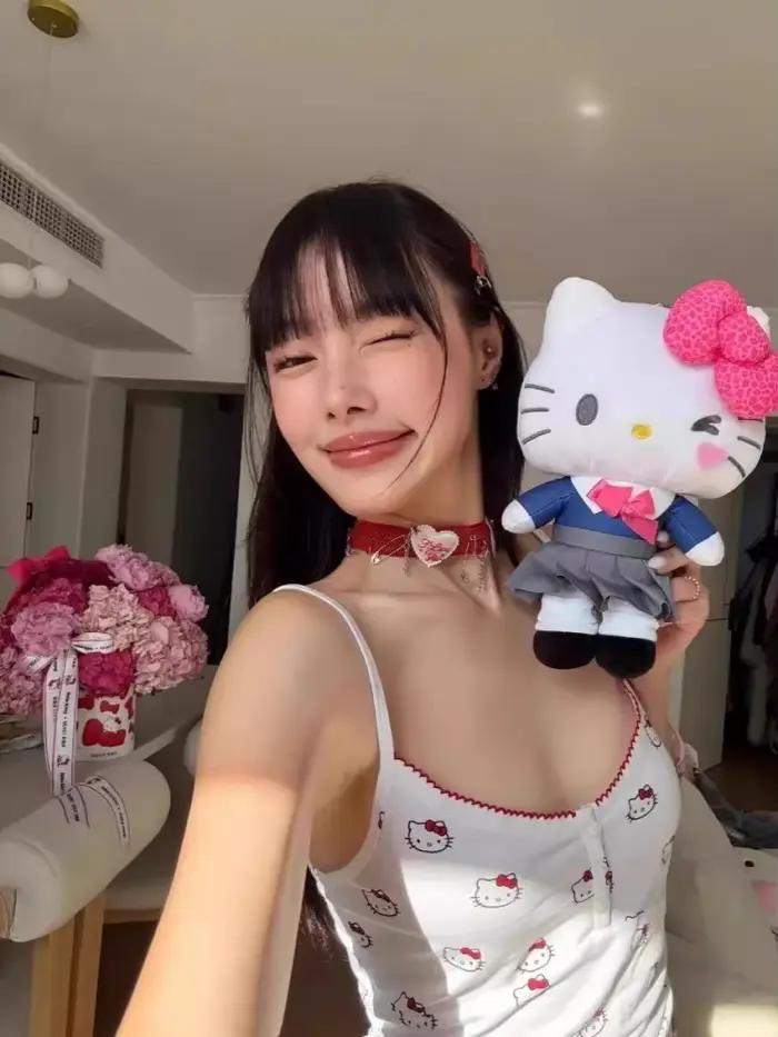 Kawaii Hello Kitty pyžamový set