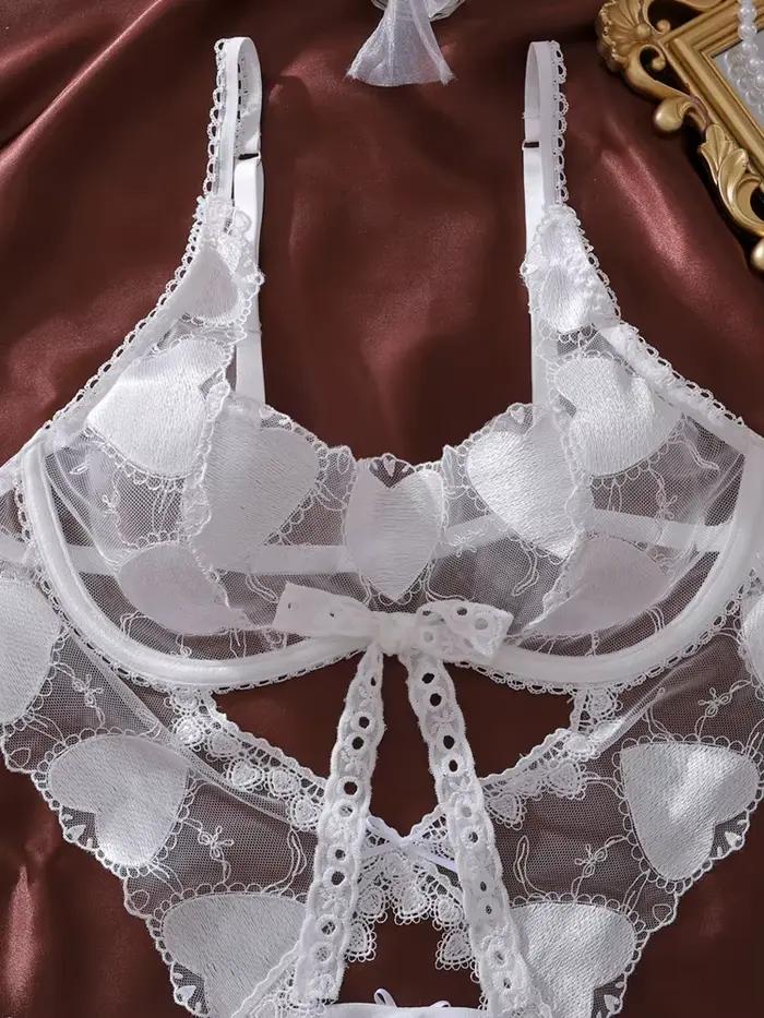 Body transparent en maille pour femme avec broderie cœur, découpes ajourées, fin et respirant, lingerie sexy et gainante, vêtement de nuit