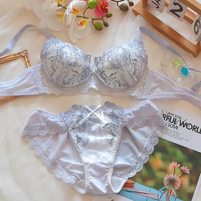 Ensemble de Lingerie en dentelle brodée florale pour femmes, mince et rond, pour la maison, avec anneau en acier, soutien-gorge, caleçon, costume