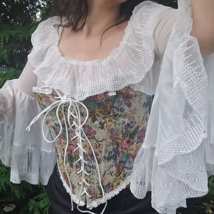 Mignon Vintage Floral Jacquard Corset broderie haut bustier rétro arête de poisson à lacets Corset Renaissance Korset Camisole gilet