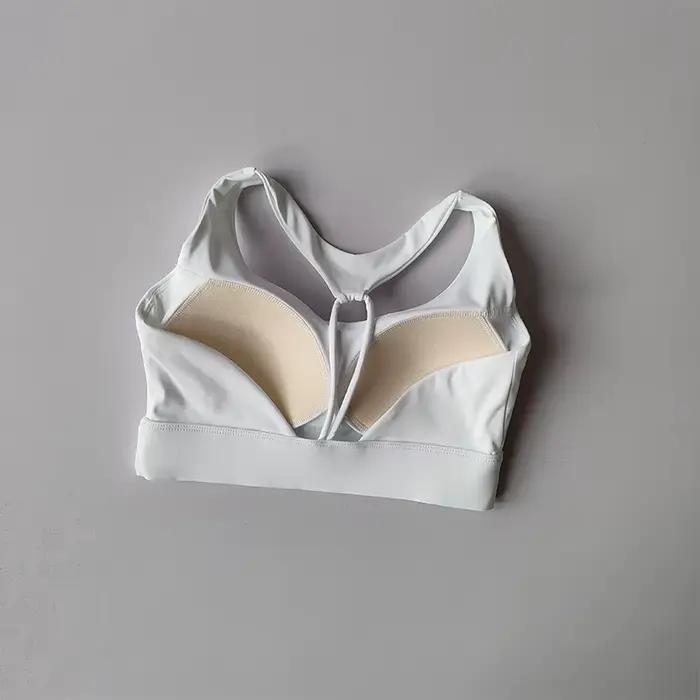 Soutien-gorge de sport haute performance pour femme, bretelles fines, dos nageur, maintien maximal, idéal pour la course, l'entraînement, la gym et le fitness