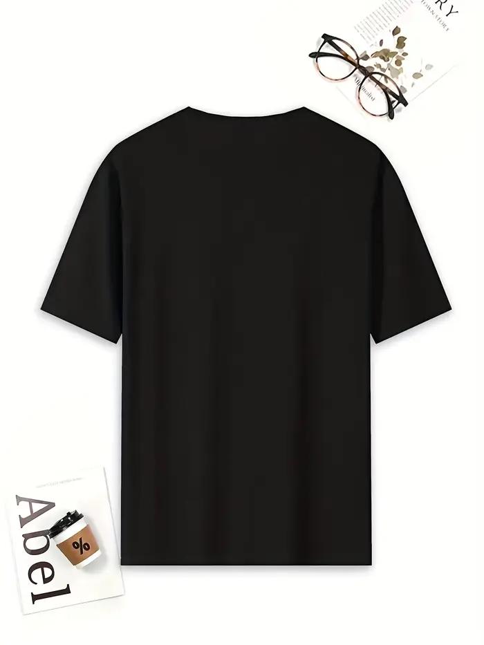 Un ensemble de pyjamas décontractés imprimés avec des motifs de frites, comprenant un short et un t-shirt, vêtements d'été confortables