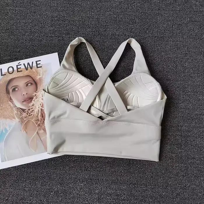 Soutien-gorge de sport intégré à bonnets fixes pour femme, débardeur d'entraînement dos nu pour la course, le fitness, le yoga et la corde à sauter