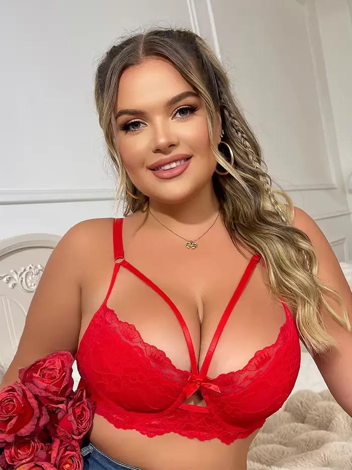 Soutien-gorge sexy avec petite poitrine, froncé pour éviter l'affaissement lingerie élégante semi-exposé, séduisant mari mince respirant adju
