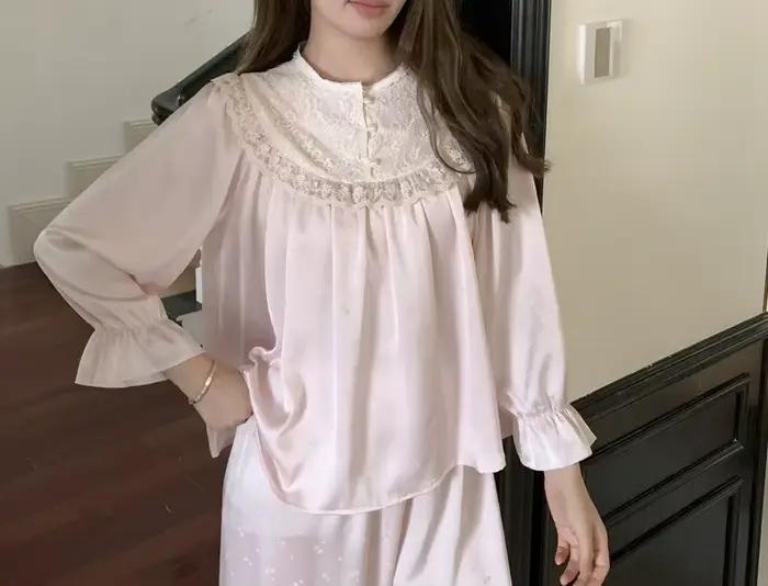 Nouvelle collection Printemps-Automne 2025 : Pyjama en soie imitation pour femme, ensemble pantalon et haut à manches longues en soie glacée, tenue d'intérieur française en dentelle
