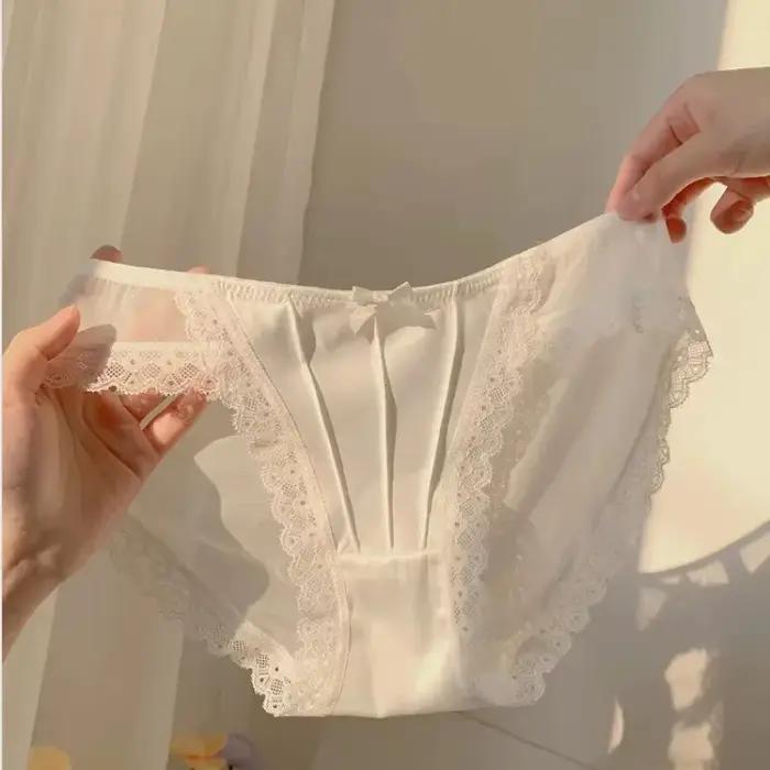 Culotte en Satin Vintage couleur unie, sous-vêtements respirants pour femmes, Lingerie française Sexy avec nœud en dentelle, taille moyenne, slip en maille fine, nouveau