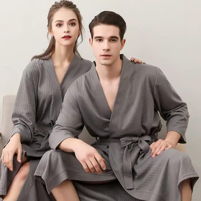 Peignoir de couple personnalisé brodé avec noms et logo, vêtements d'intérieur, peignoir en tissu gaufré pour couples, robe de spa pour hommes et femmes